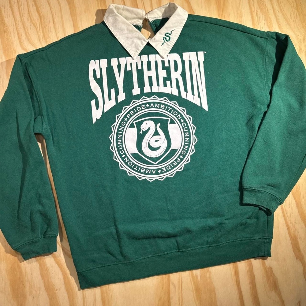 Harry Potter Slytherin green sweatshirt
